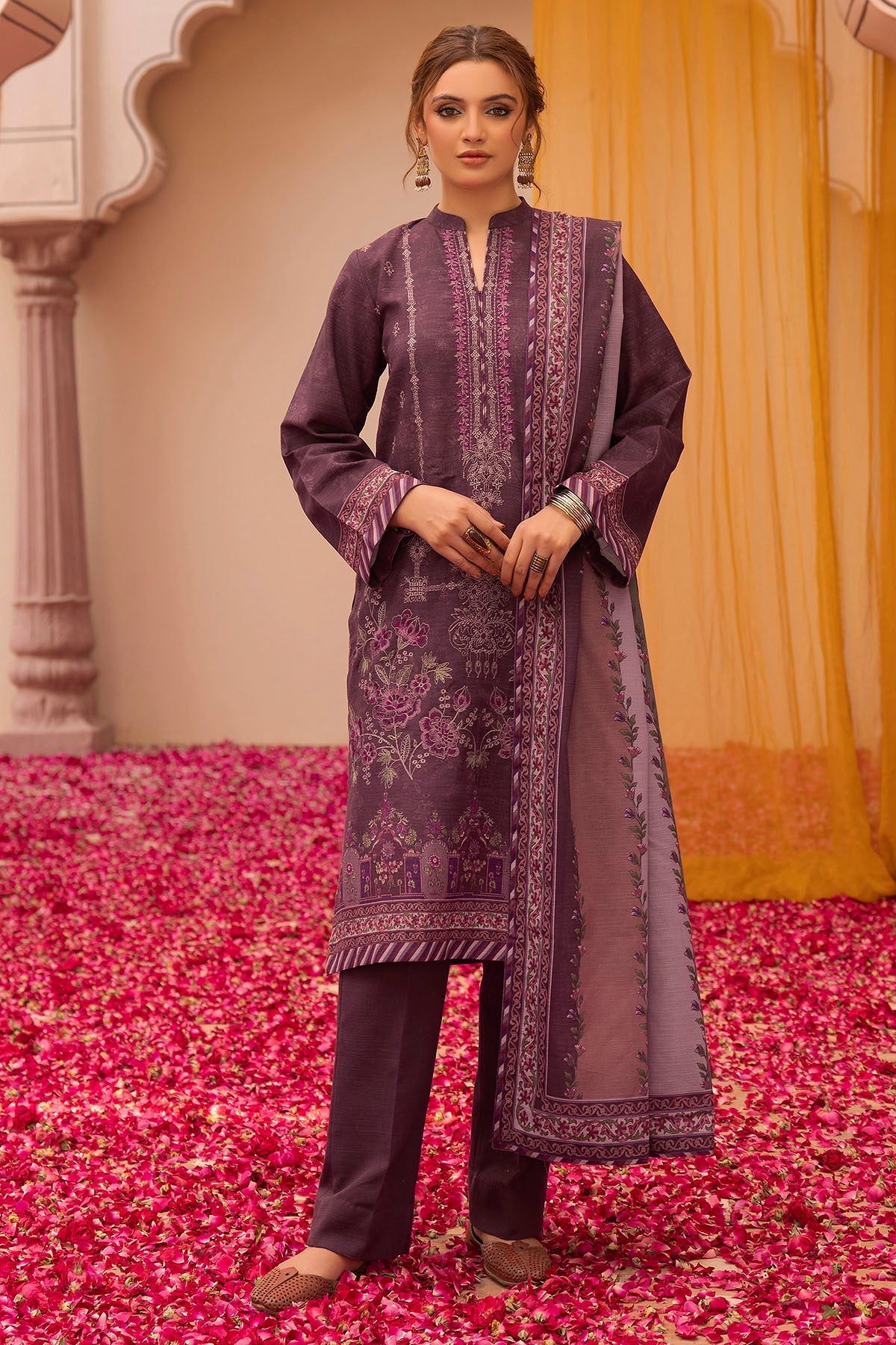 Motifz | Premium Khaddar | 5027-OMAIRA by Motifz - Designer Dress - Type: Ladies Clothes - Available at Libayah - 100% Original
