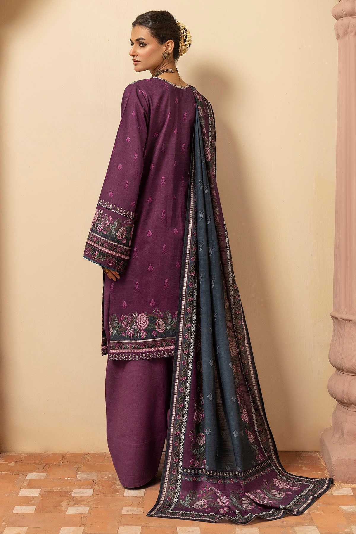 Motifz | Premium Khaddar | 5201-ZEEVA by Motifz - Designer Dress - Type: Ladies Clothes - Available at Libayah - 100% Original