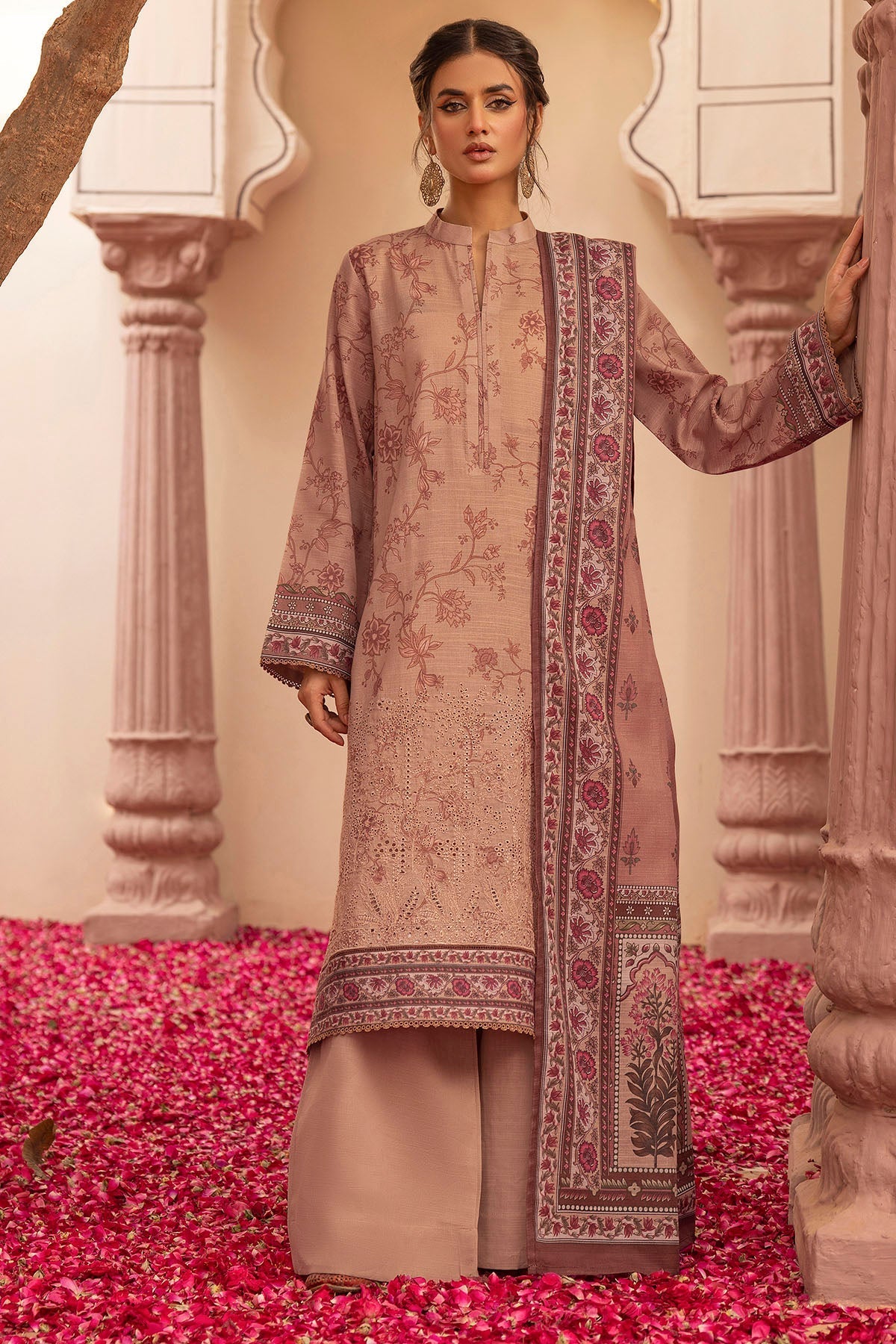Motifz | Premium Khaddar | 5204-SURI by Motifz - Designer Dress - Type: Ladies Clothes - Available at Libayah - 100% Original