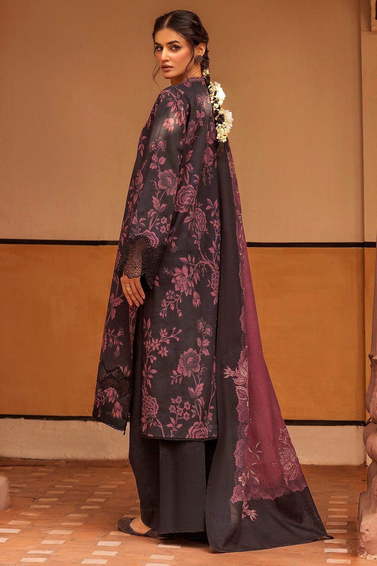 Motifz | Premium Khaddar | 5207-NURA by Motifz - Designer Dress - Type: Ladies Clothes - Available at Libayah - 100% Original