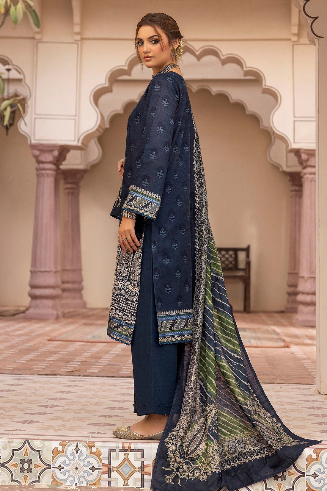 Motifz | Premium Khaddar | 5210-ISBAH by Motifz - Designer Dress - Type: Ladies Clothes - Available at Libayah - 100% Original