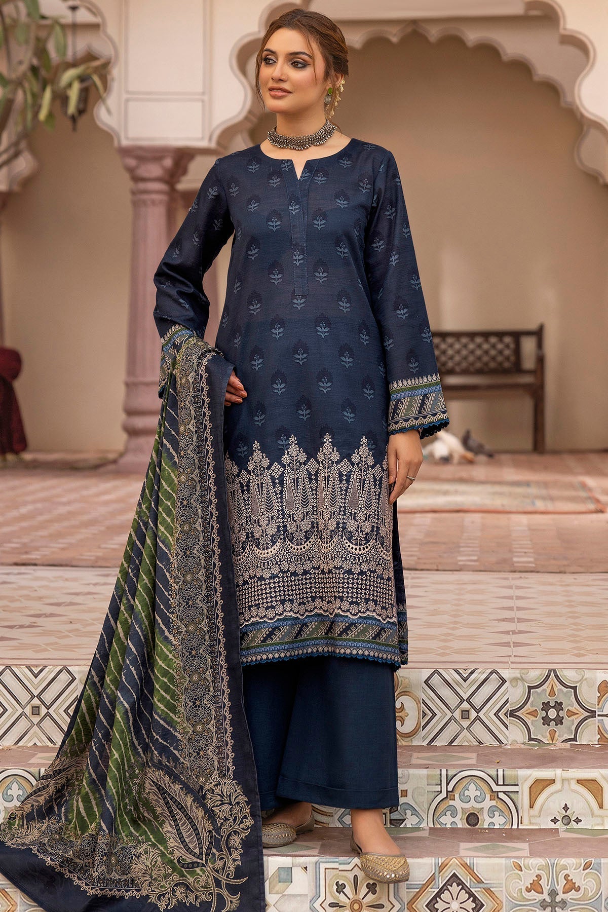 Motifz | Premium Khaddar | 5210-ISBAH by Motifz - Designer Dress - Type: Ladies Clothes - Available at Libayah - 100% Original