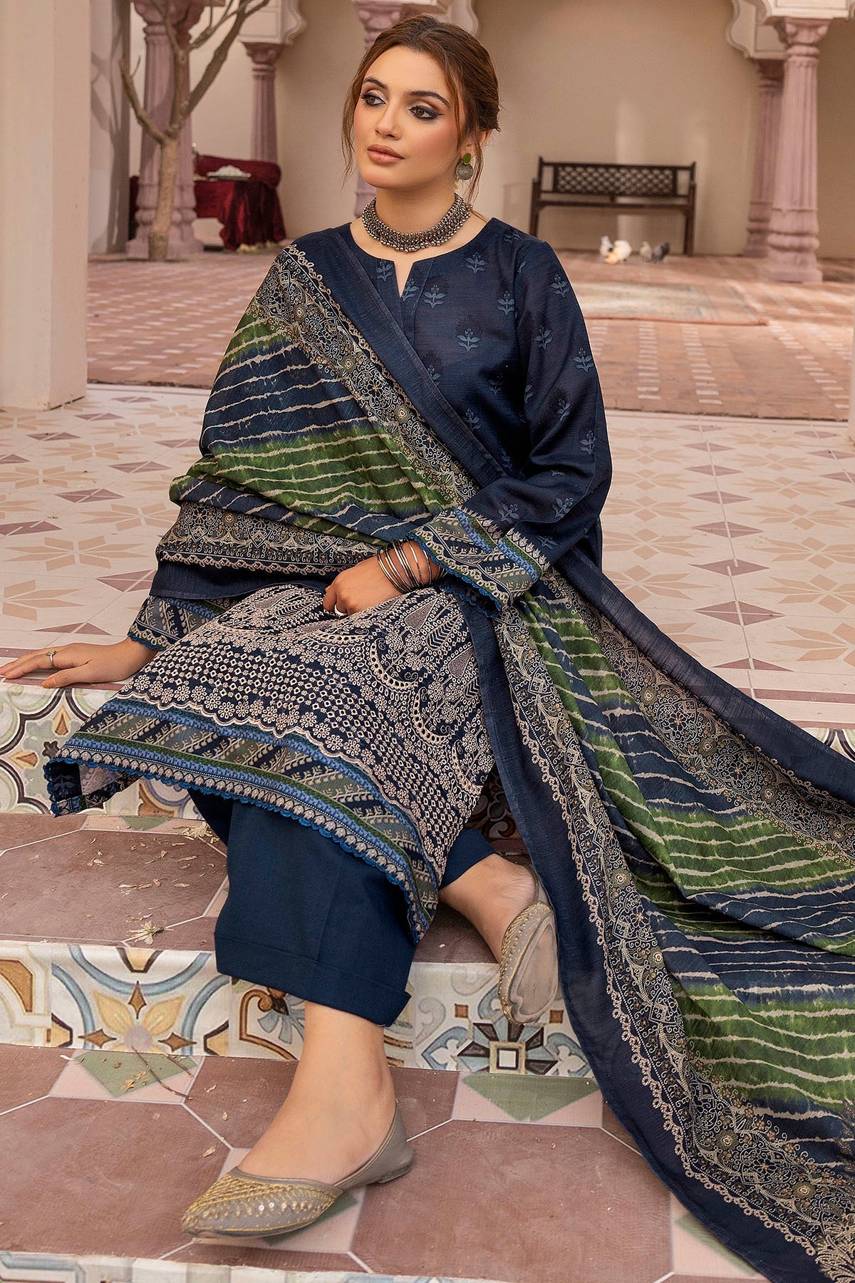 Motifz | Premium Khaddar | 5210-ISBAH by Motifz - Designer Dress - Type: Ladies Clothes - Available at Libayah - 100% Original