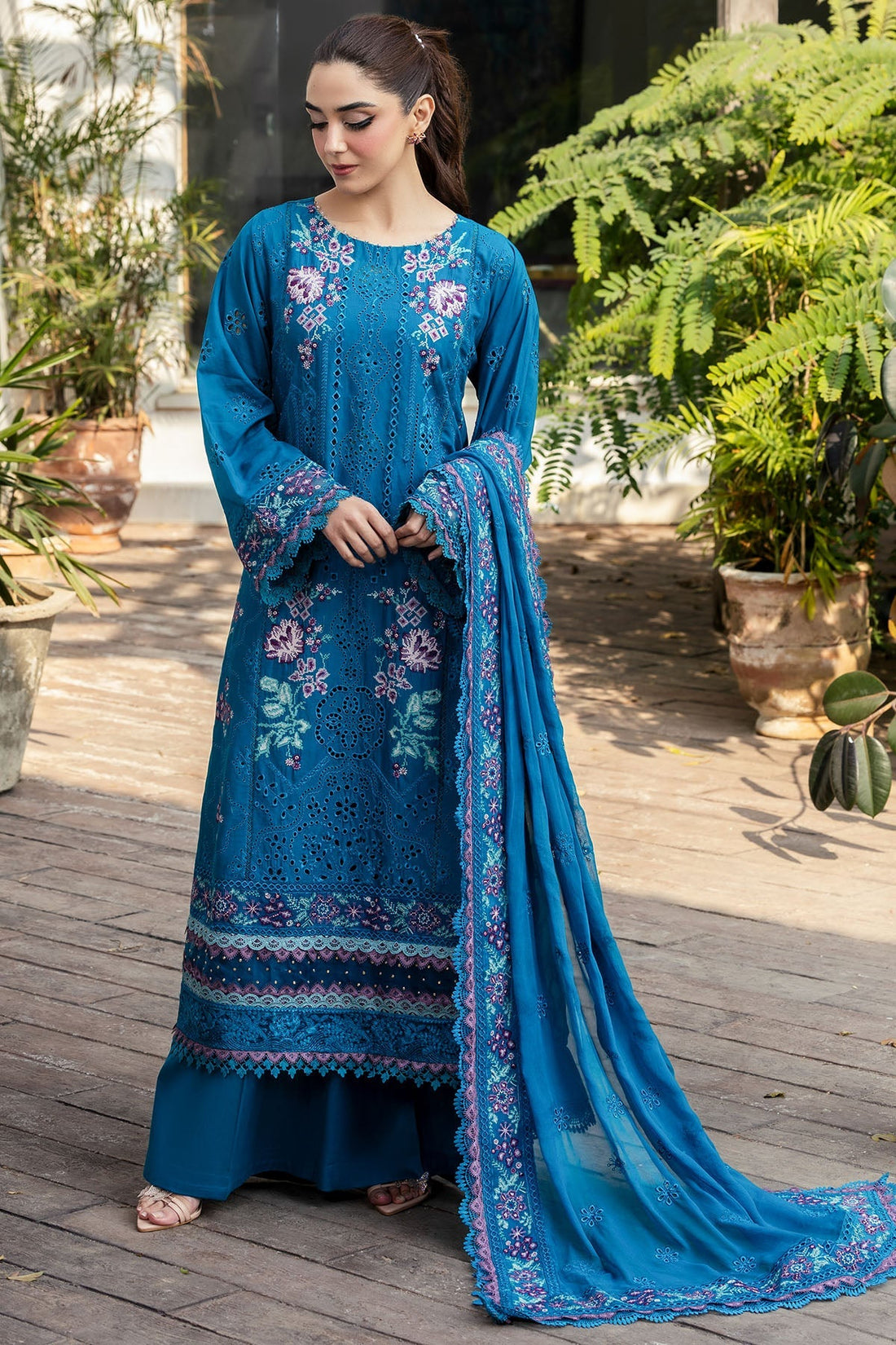 Motifz | Premium Lawn 25 | 5310-MARGO by Motifz - Designer Dress - Type: Ladies Clothes - Available at Libayah - 100% Original
