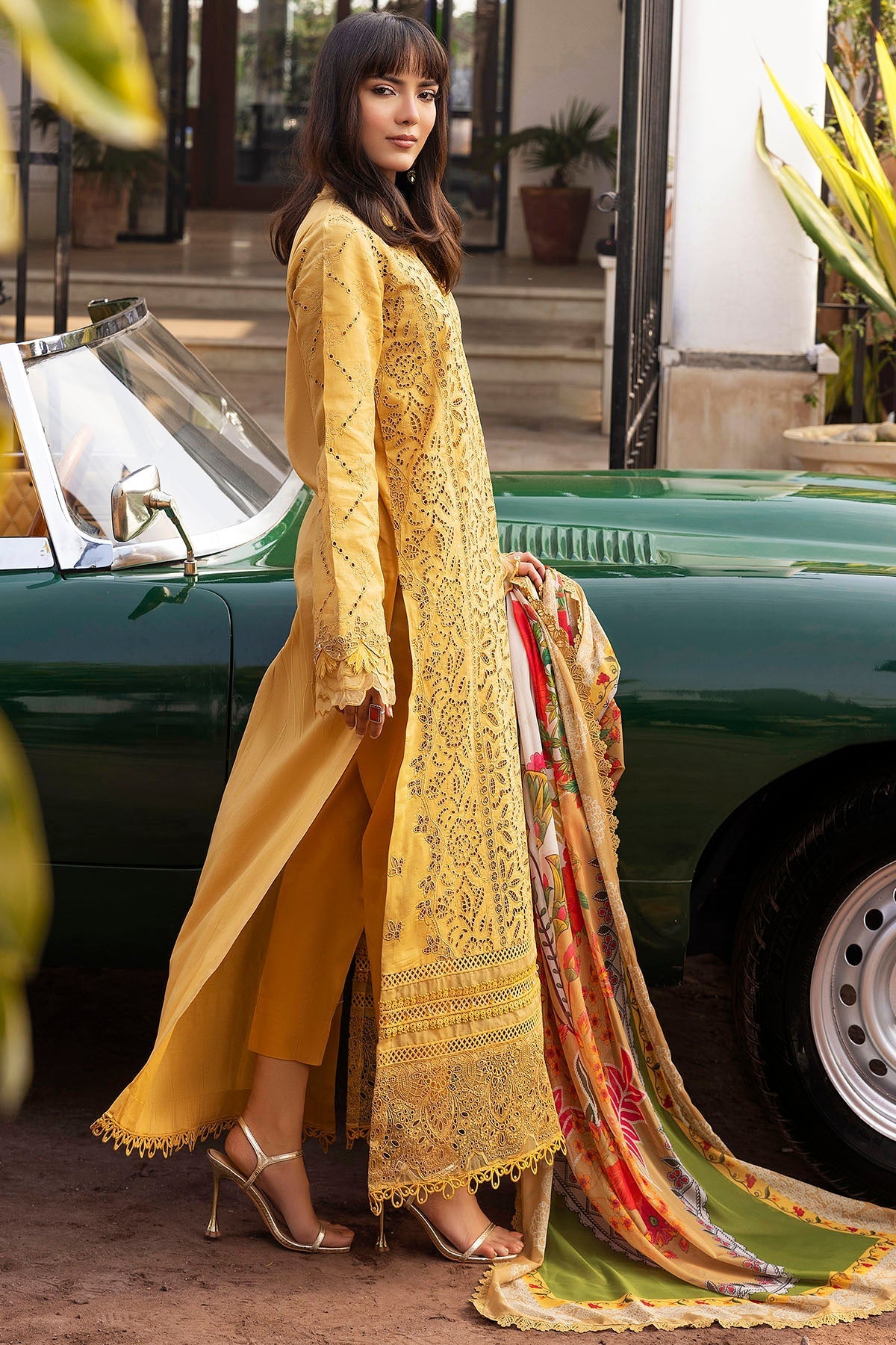 Motifz | Premium Lawn 25 | 5323-GENEVA by Motifz - Designer Dress - Type: Ladies Clothes - Available at Libayah - 100% Original