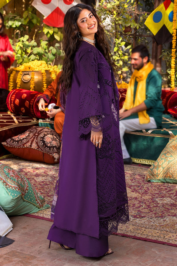Motifz | Premium Lawn 26 | 5935-ARINA by Motifz - Designer Dress  - Type : Ladies Clothes - Available at Libayah - 100% Original 