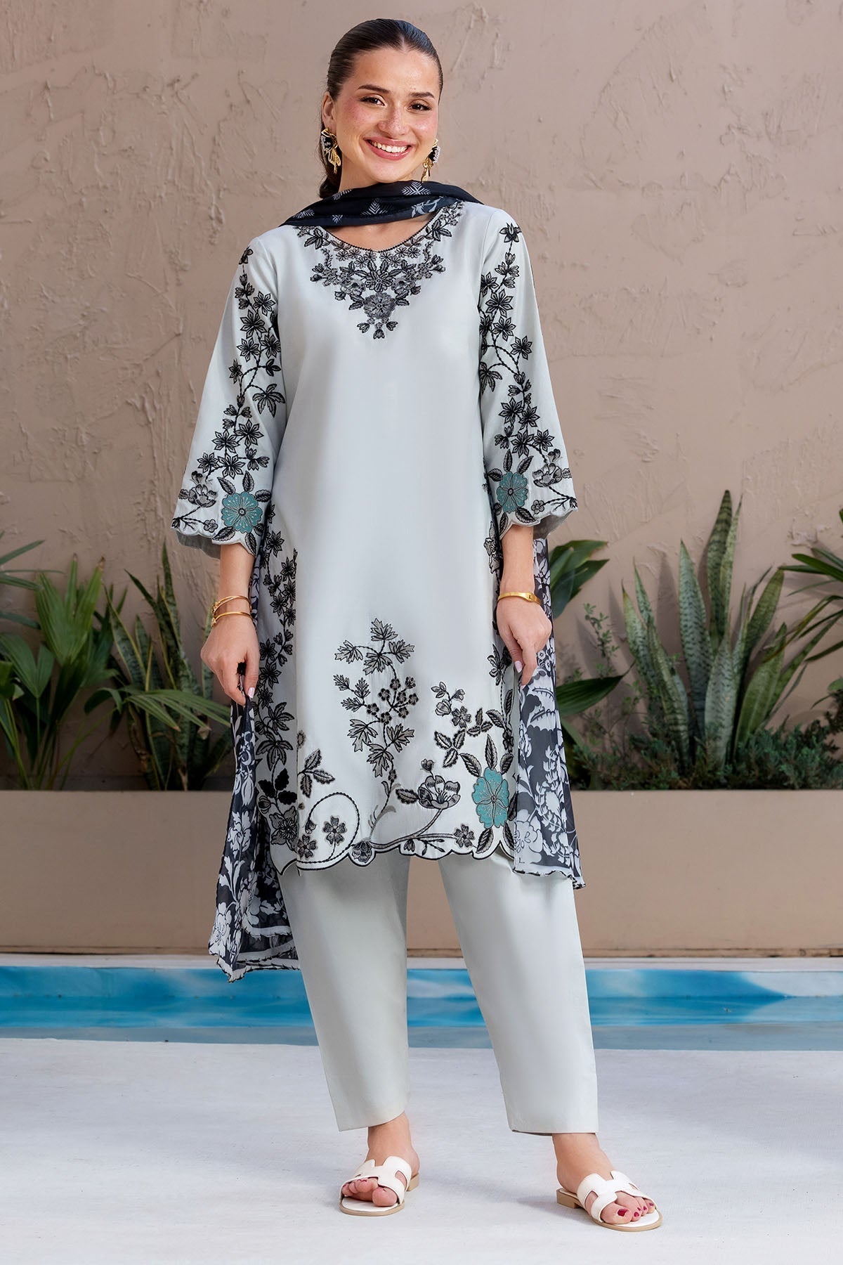 Motifz | Amal Lawn 26 | 6067-GEORGIA by Motifz - Designer Dress  - Type : Ladies Clothes - Available at Libayah - 100% Original 