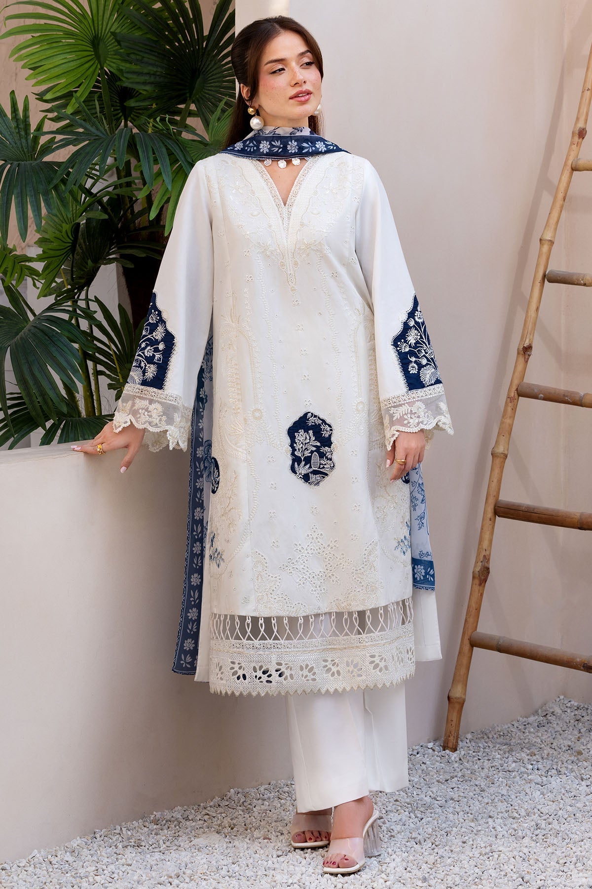 Motifz | Amal Lawn 26 | 6070-MTNA by Motifz - Designer Dress  - Type : Ladies Clothes - Available at Libayah - 100% Original 