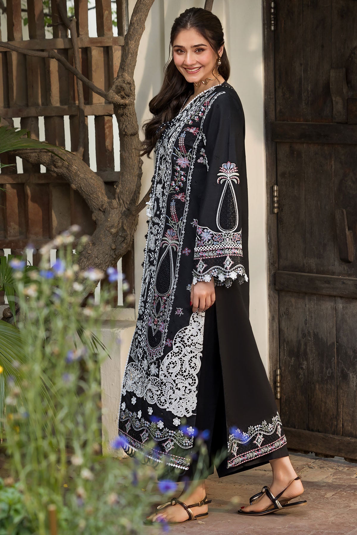 Motifz | Premium Lawn 26 | 6117-LAZIO by Motifz - Designer Dress  - Type : Ladies Clothes - Available at Libayah - 100% Original 