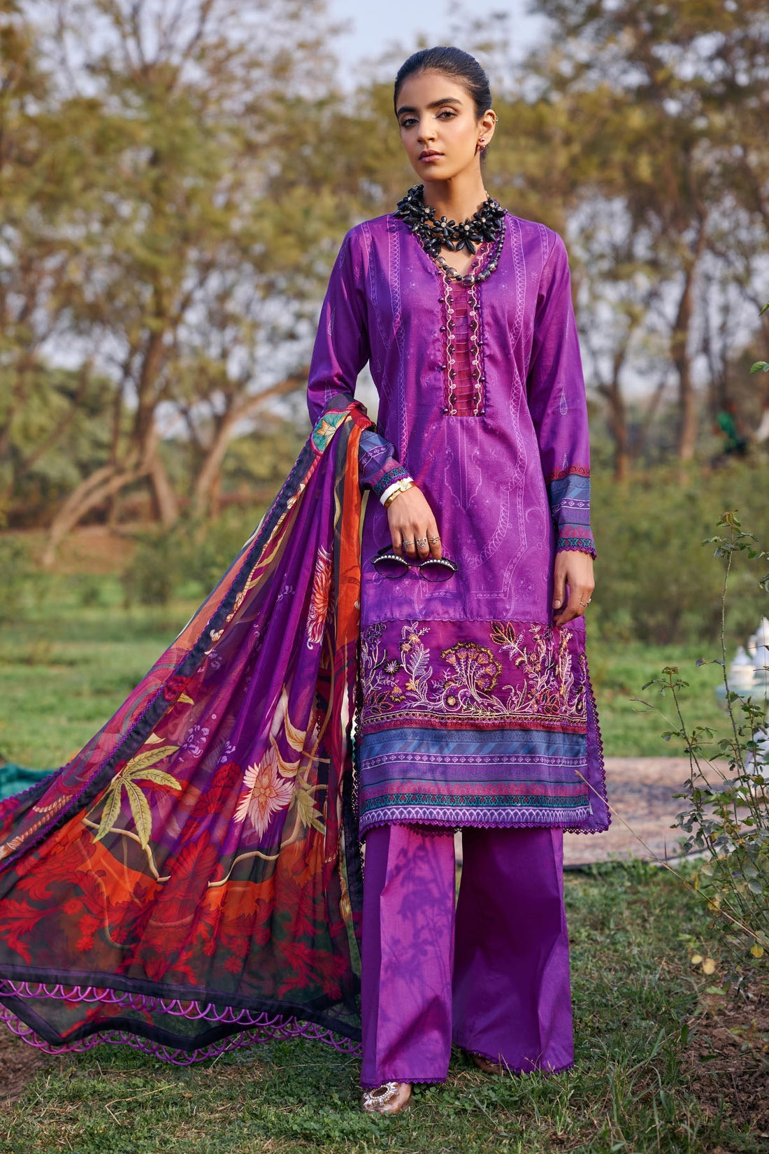 Motifz | Umang Lawn | 3547-ELIF by Motifz - Designer Dress - Type: Ladies Clothes - Available at Libayah - 100% Original