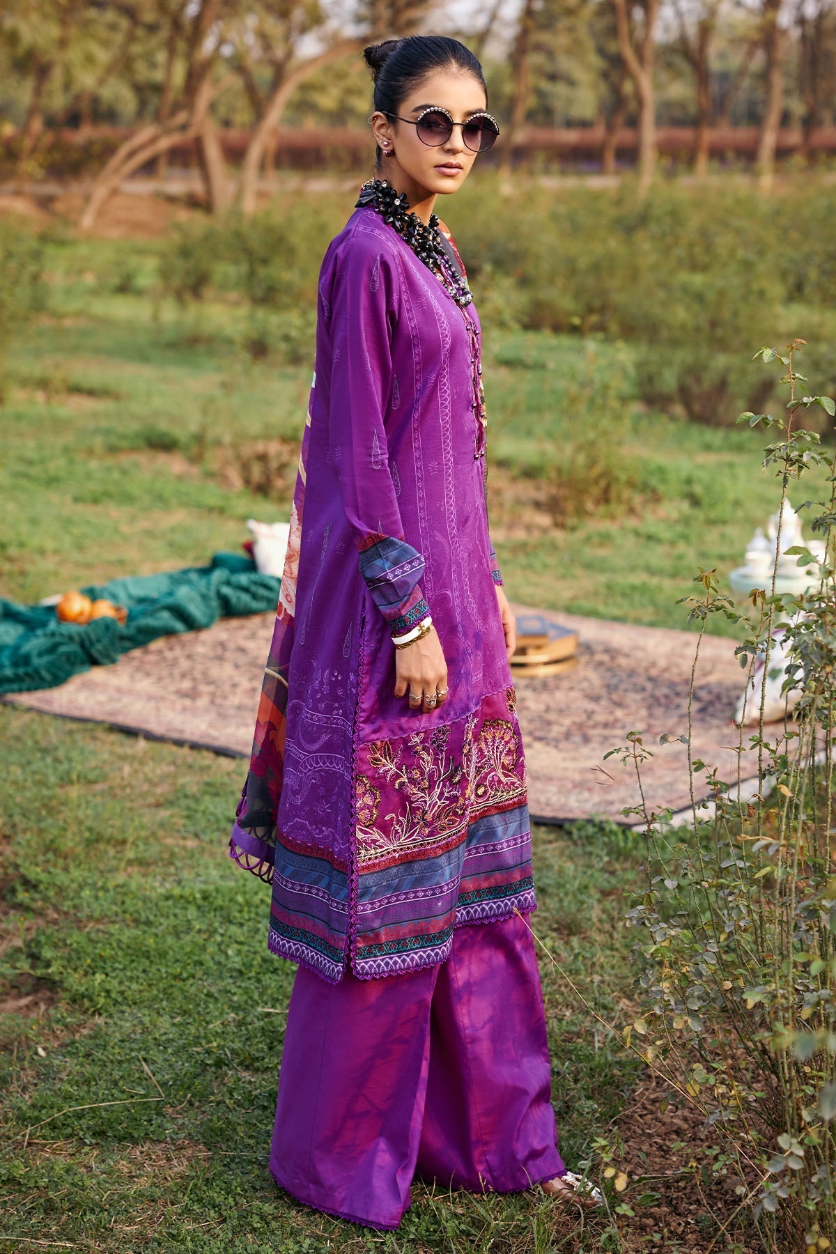 Motifz | Umang Lawn | 3547-ELIF by Motifz - Designer Dress - Type: Ladies Clothes - Available at Libayah - 100% Original