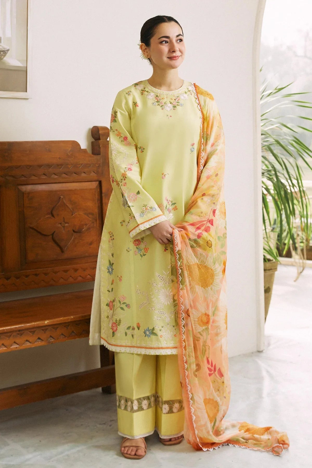 Zara Shahjahan | Coco Lawn 24 | MAHAY-4B by Zara Shahjahan - Designer Dress - Type: Ladies Clothes - Available at Libayah - 100% Original