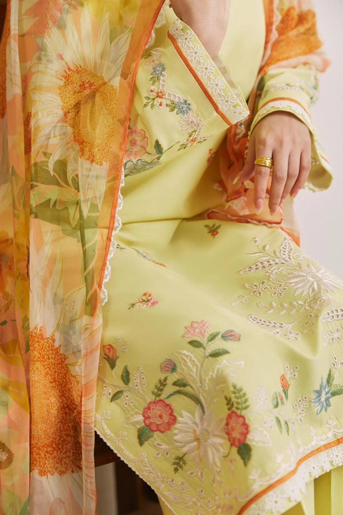 Zara Shahjahan | Coco Lawn 24 | MAHAY-4B by Zara Shahjahan - Designer Dress - Type: Ladies Clothes - Available at Libayah - 100% Original