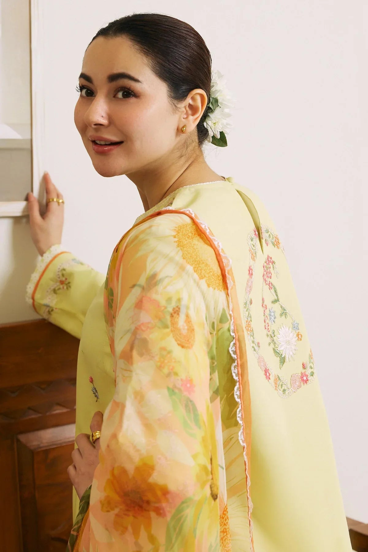 Zara Shahjahan | Coco Lawn 24 | MAHAY-4B by Zara Shahjahan - Designer Dress - Type: Ladies Clothes - Available at Libayah - 100% Original