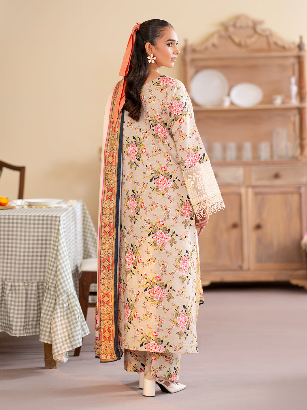 Mahnur | Leila Winter 24 |  Floret by Mahnur - Designer Dress - Type: Ladies Clothes - Available at Libayah - 100% Original
