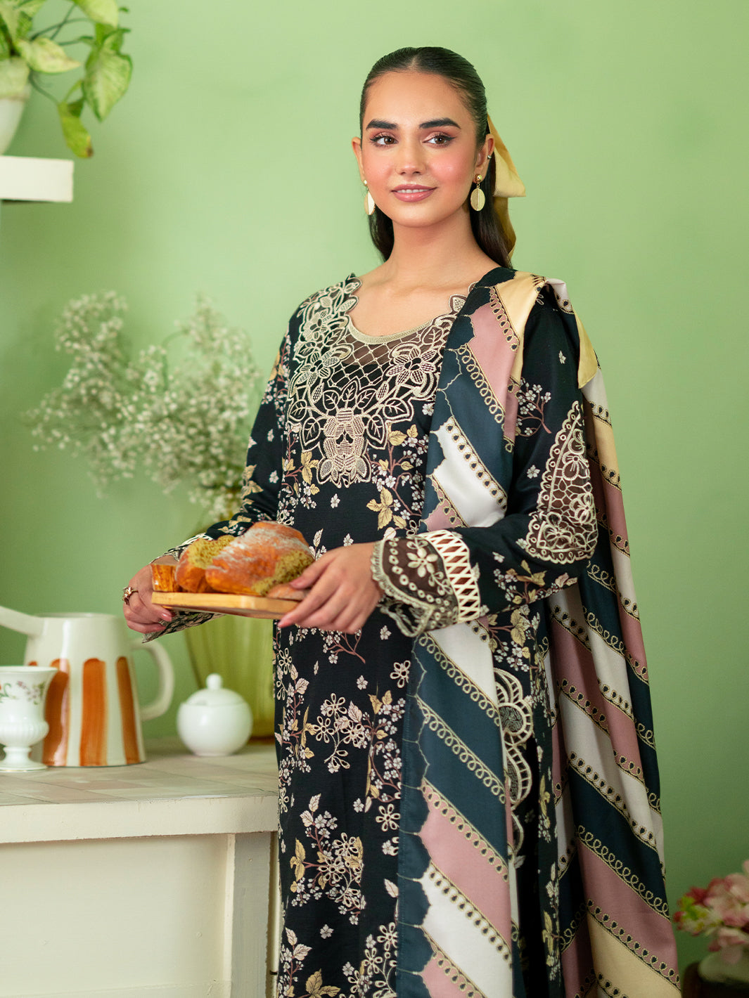 Mahnur | Leila Winter 24 |  Giselle by Mahnur - Designer Dress - Type: Ladies Clothes - Available at Libayah - 100% Original