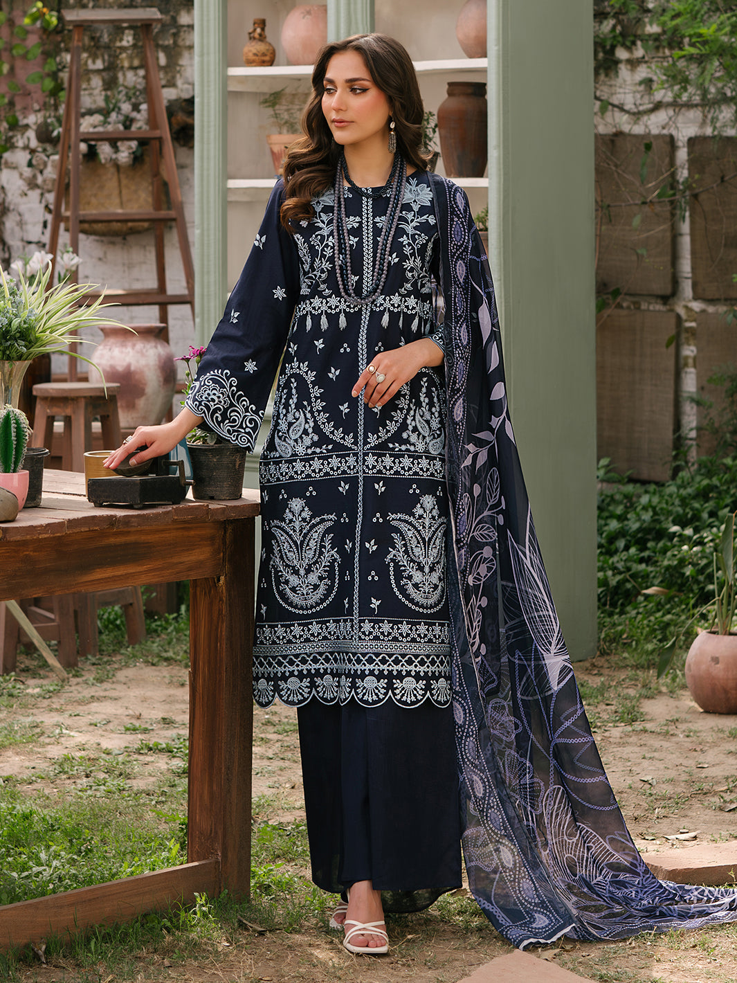 Mahnur | Masakali Luxury Lawn 24 | MK 03 - B by Mahnur - Designer Dress - Type: Ladies Clothes - Available at Libayah - 100% Original