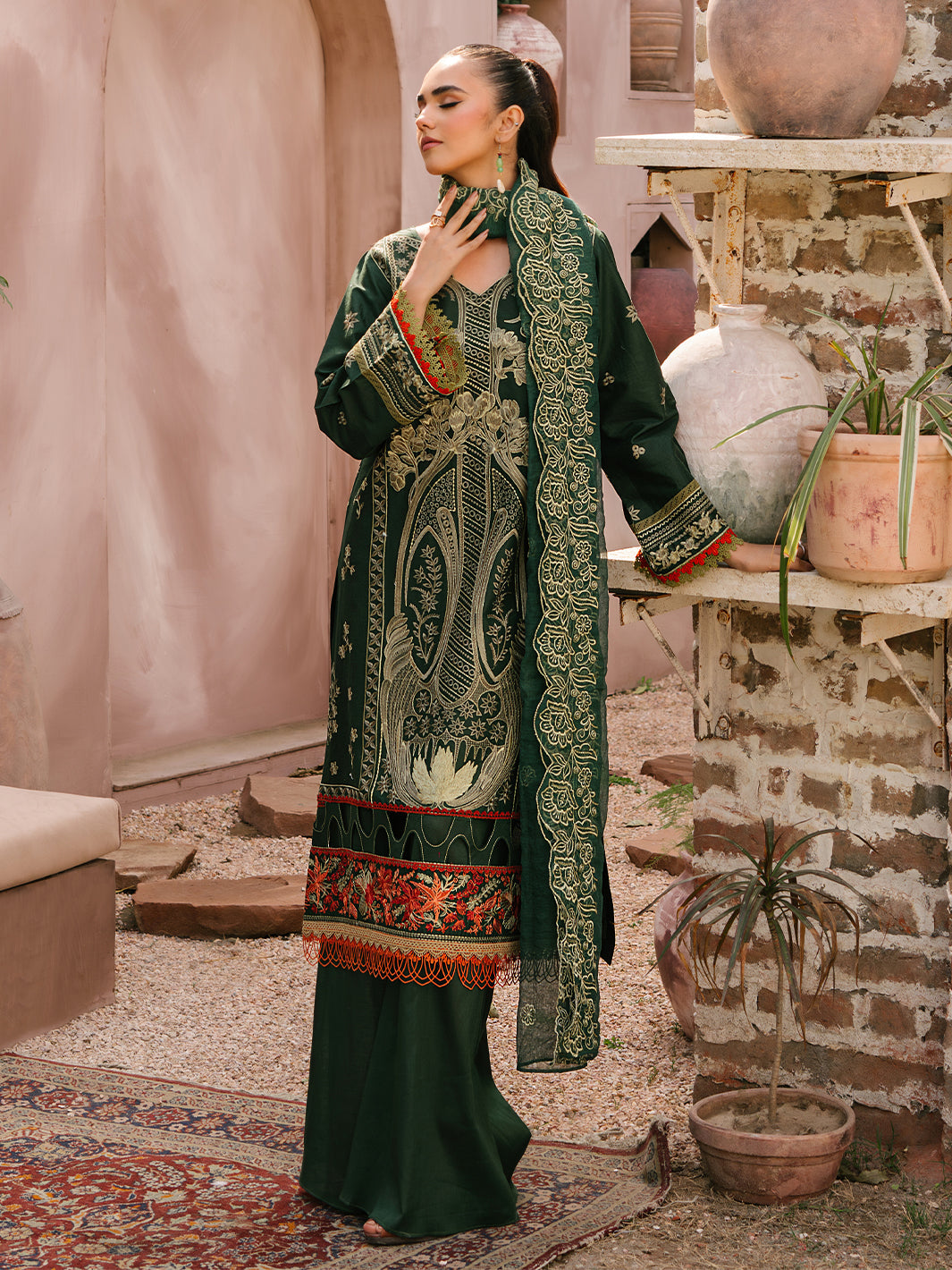 Mahnur | Masakali Luxury Lawn 24 | MK 04 - B by Mahnur - Designer Dress - Type: Ladies Clothes - Available at Libayah - 100% Original