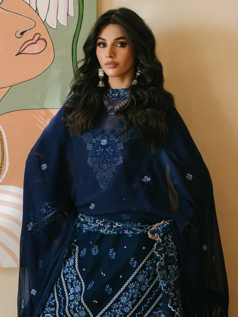 Mahnur | Shanaya Luxury Lawn 25 | Shahmina by Mahnur - Designer Dress - Type: Ladies Clothes - Available at Libayah - 100% Original