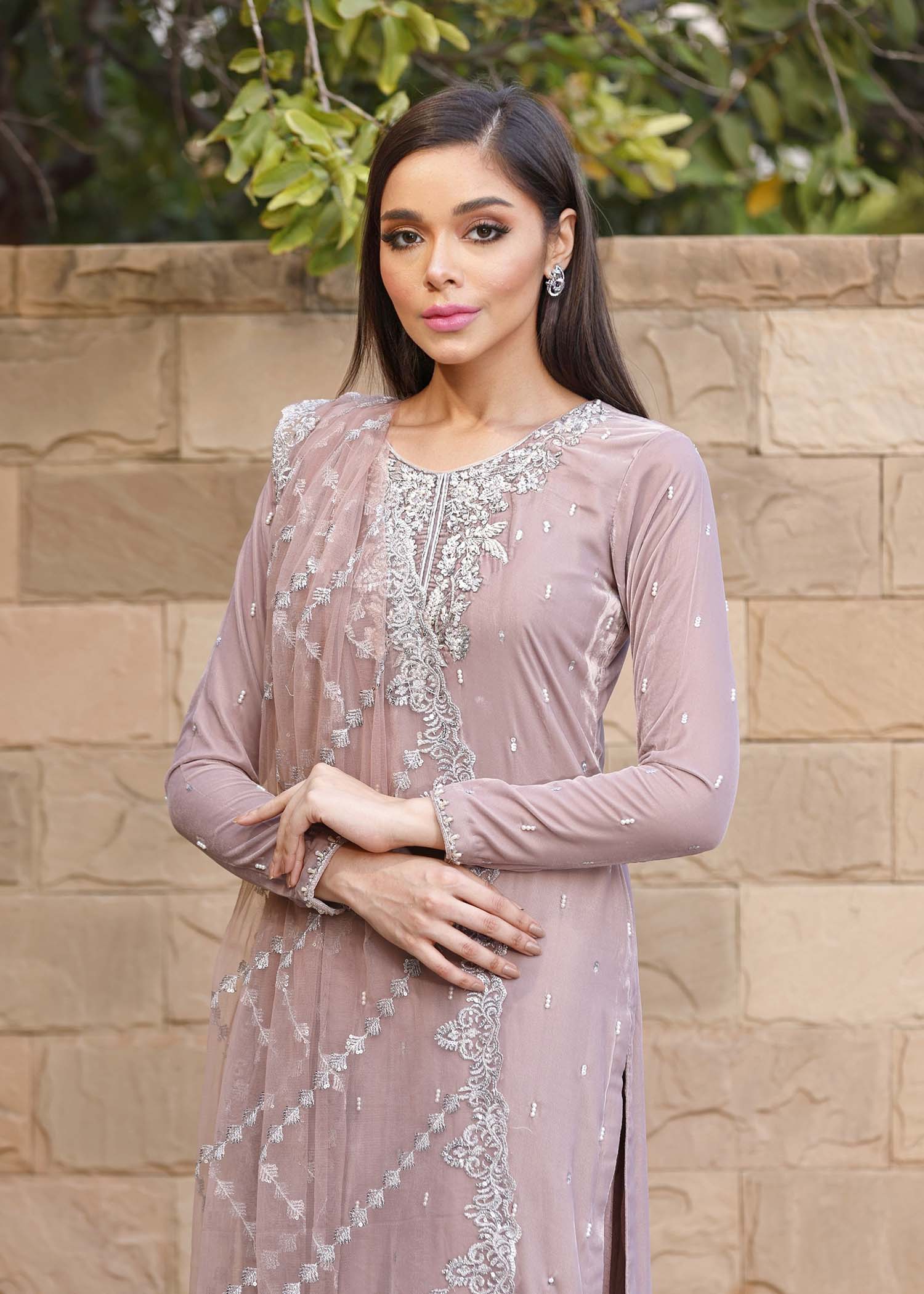 Mahum Asad | Winter Edit | VIDA by Mahum Asad - Designer Dress - Type: Ladies Clothes - Available at Libayah - 100% Original