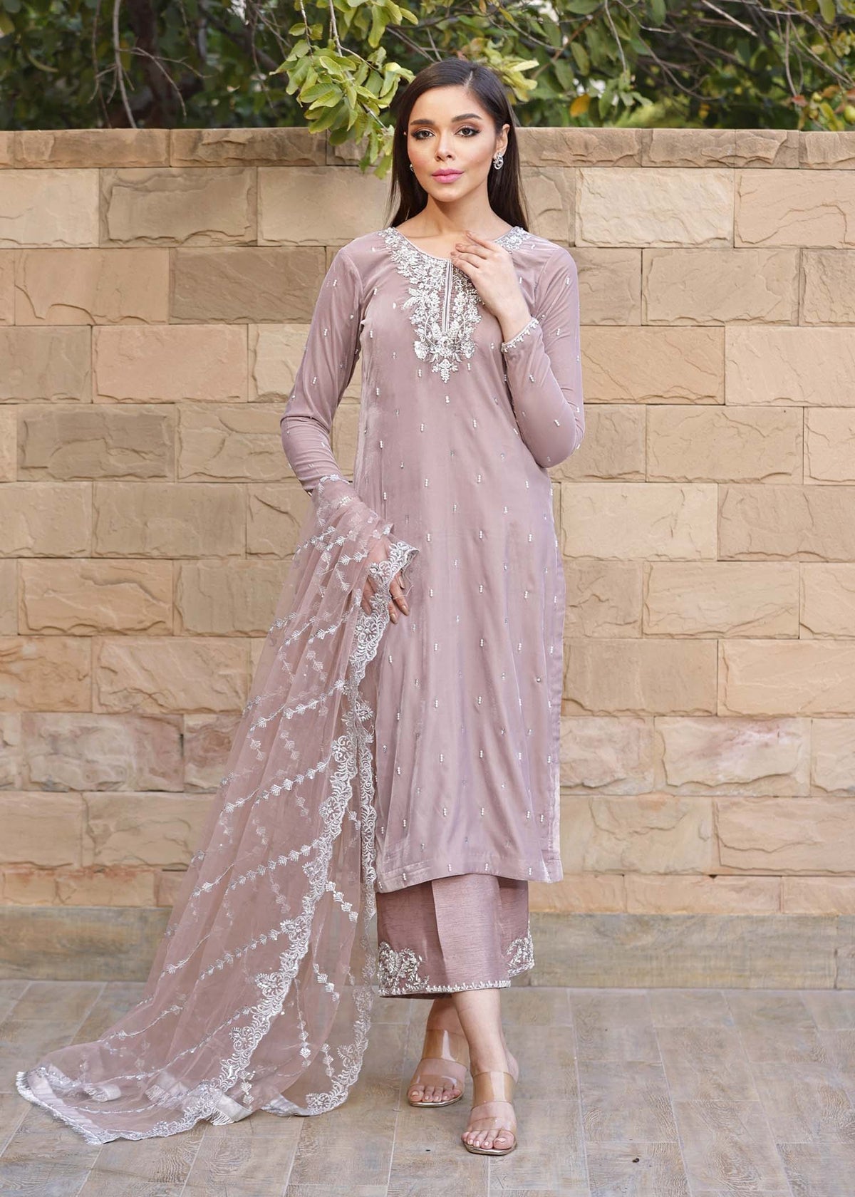 Mahum Asad | Winter Edit | VIDA by Mahum Asad - Designer Dress - Type: Ladies Clothes - Available at Libayah - 100% Original