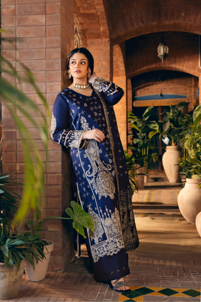 Manara | Luxury Winter 2025 | AARI by Manara - Designer Dress - Type: Ladies Clothes - Available at Libayah - 100% Original