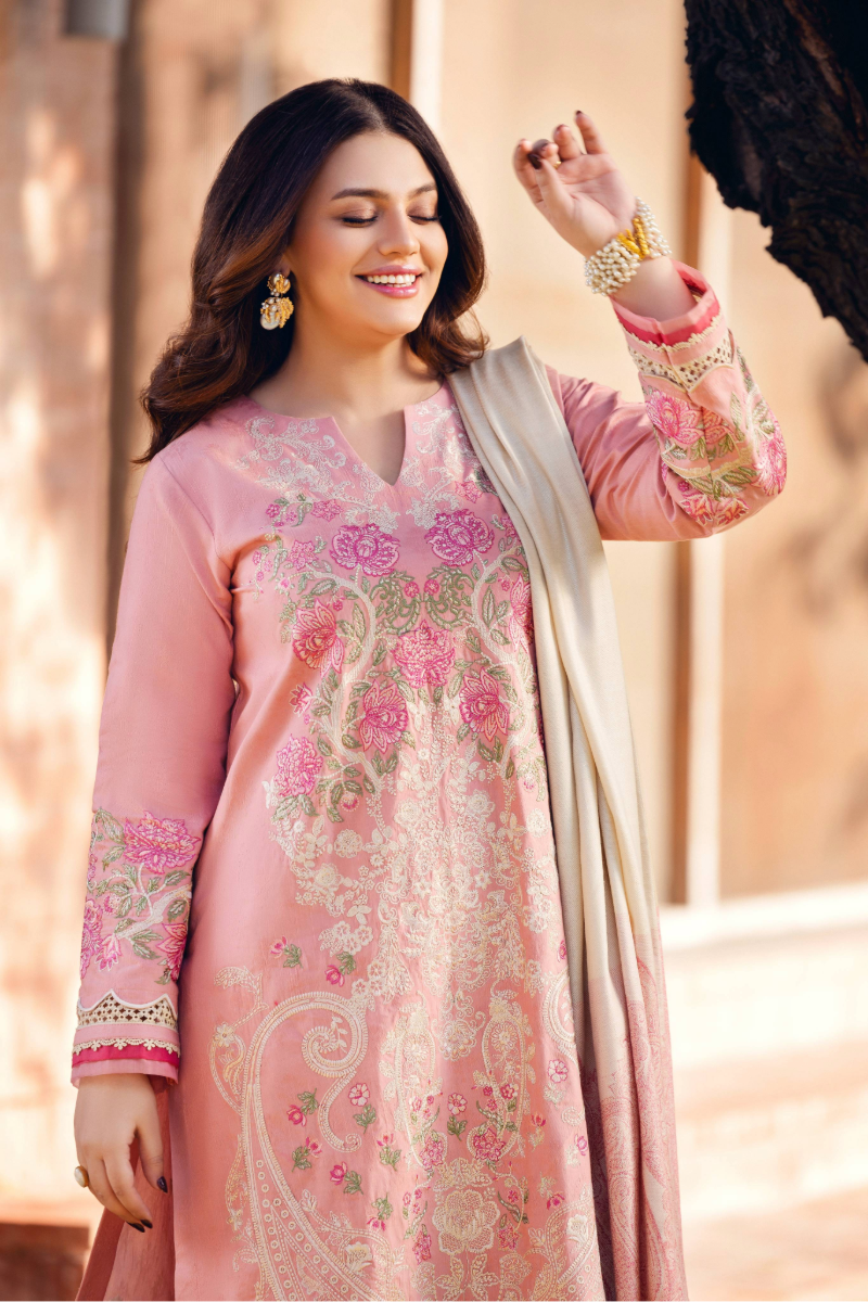 Manara | Luxury Winter 2025 | GULUNA by Manara - Designer Dress - Type: Ladies Clothes - Available at Libayah - 100% Original