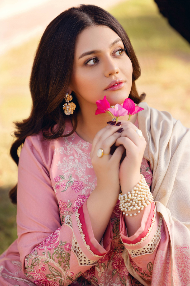 Manara | Luxury Winter 2025 | GULUNA by Manara - Designer Dress - Type: Ladies Clothes - Available at Libayah - 100% Original