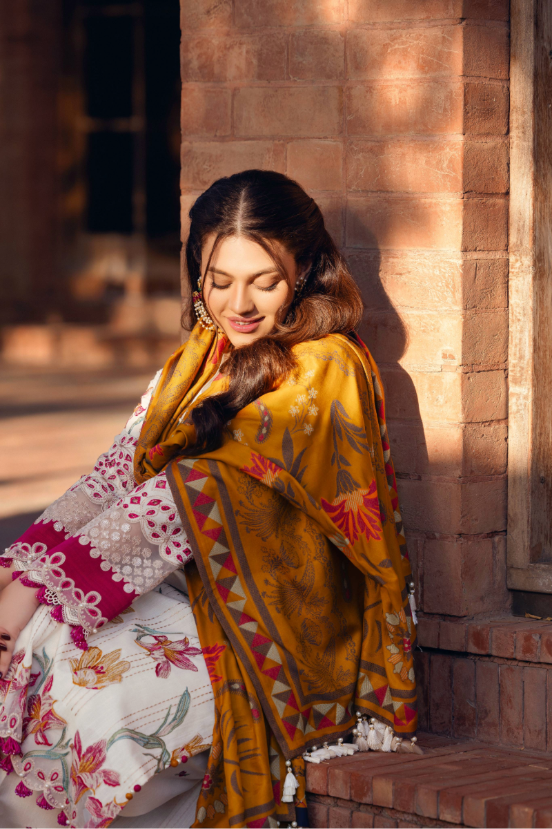 Manara | Luxury Winter 2025 | PHULKARI by Manara - Designer Dress - Type: Ladies Clothes - Available at Libayah - 100% Original