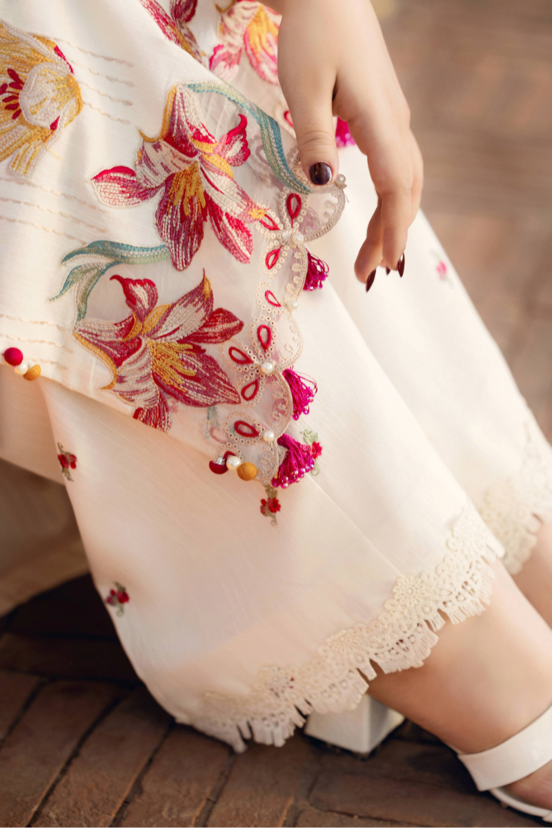 Manara | Luxury Winter 2025 | PHULKARI by Manara - Designer Dress - Type: Ladies Clothes - Available at Libayah - 100% Original