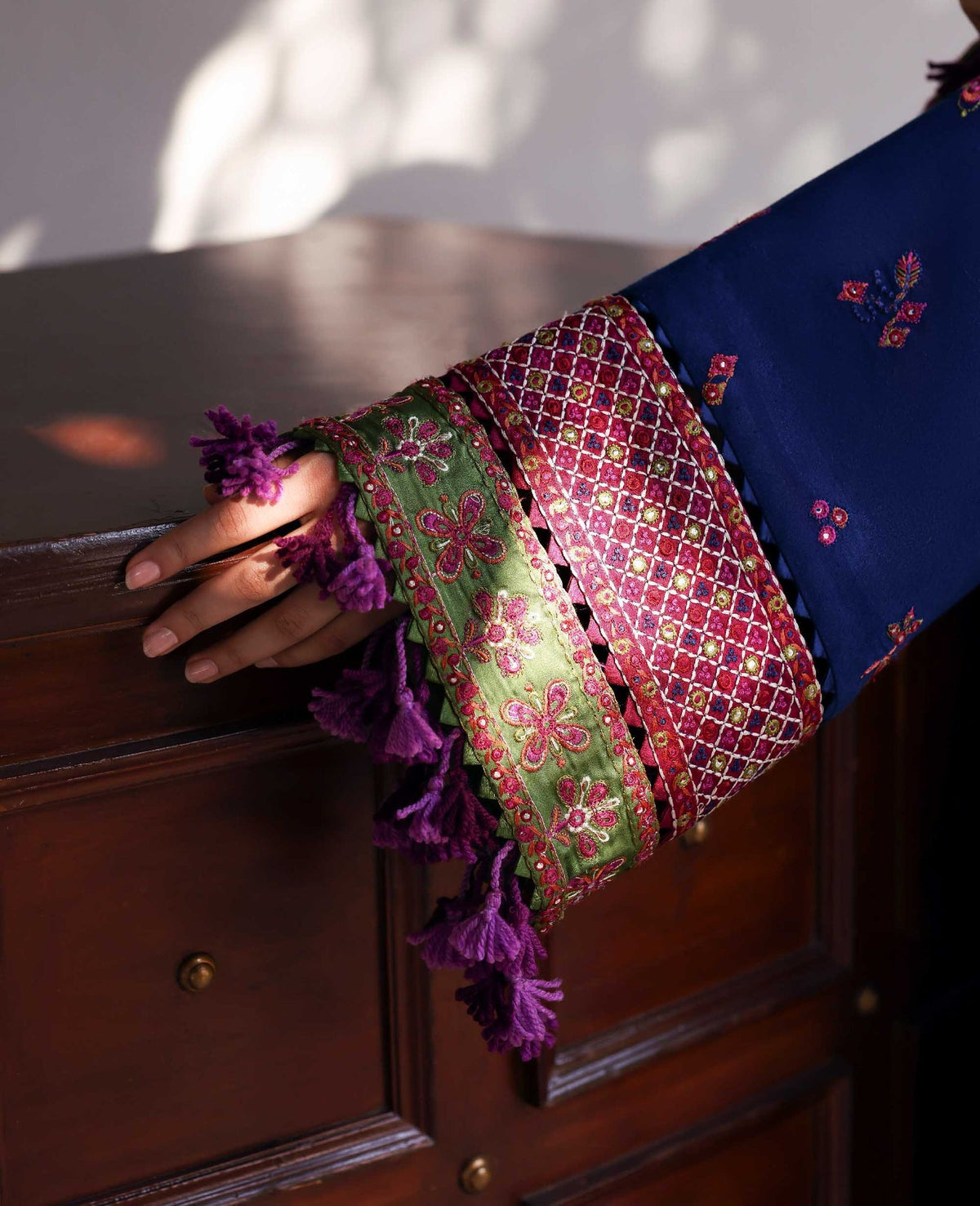 Republic Womenswear | Amaris Luxury Shawl 25 |Maris by Republic Womenswear - Designer Dress  - Type : Ladies Clothes - Available at Libayah - 100% Original 