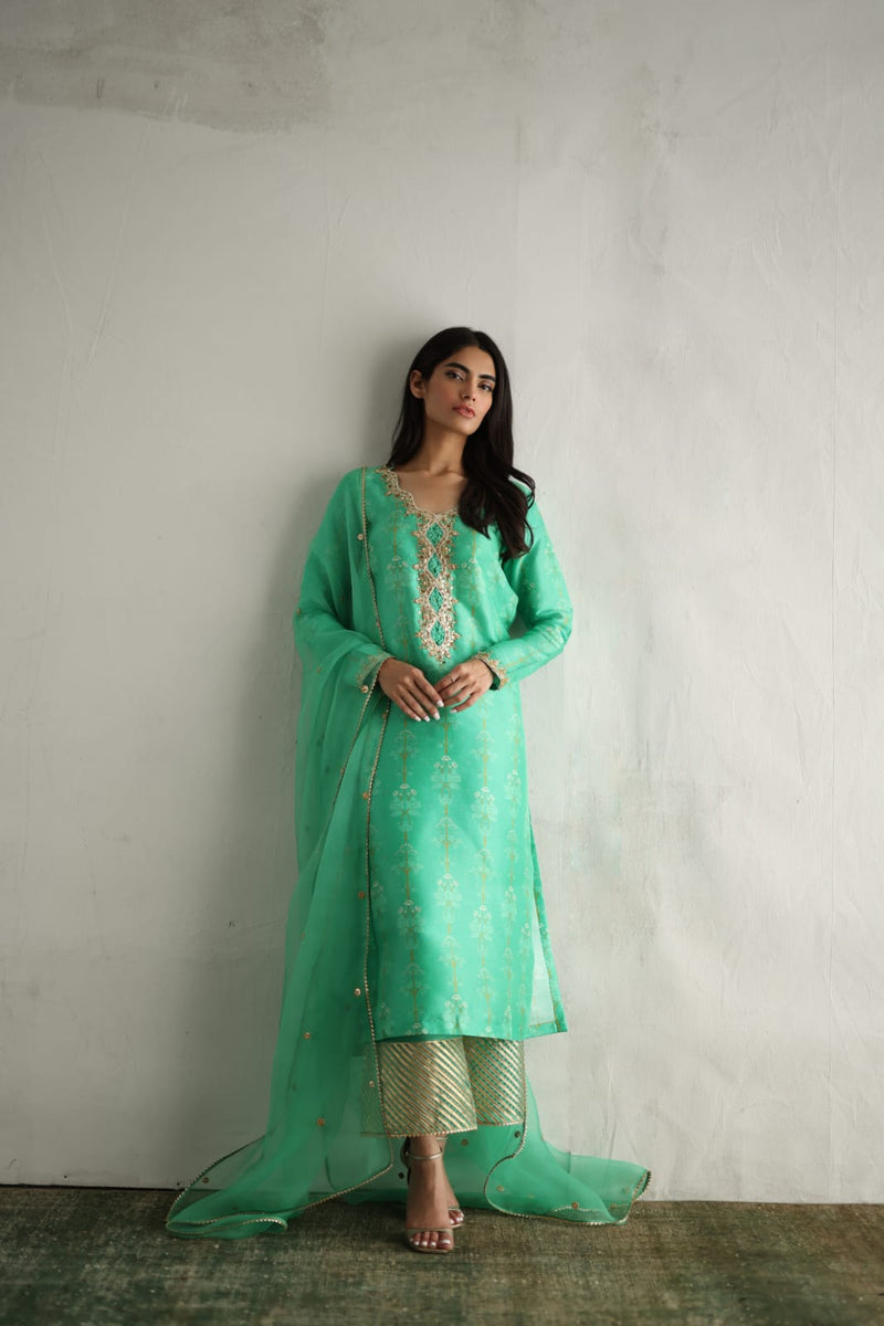 Mina Hasan | Luxury Pret | MHLP-1265 by Mina Hasan - Designer Dress - Type: Ladies Clothes - Available at Libayah - 100% Original