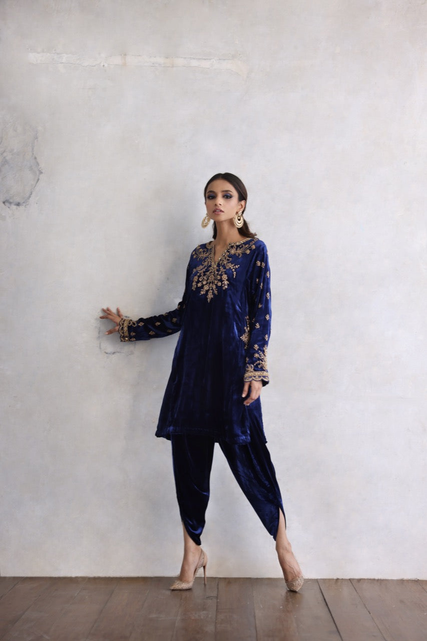 Mina Hasan | Luxury Pret | MHLP-1243 by Mina Hasan - Designer Dress - Type: Ladies Clothes - Available at Libayah - 100% Original