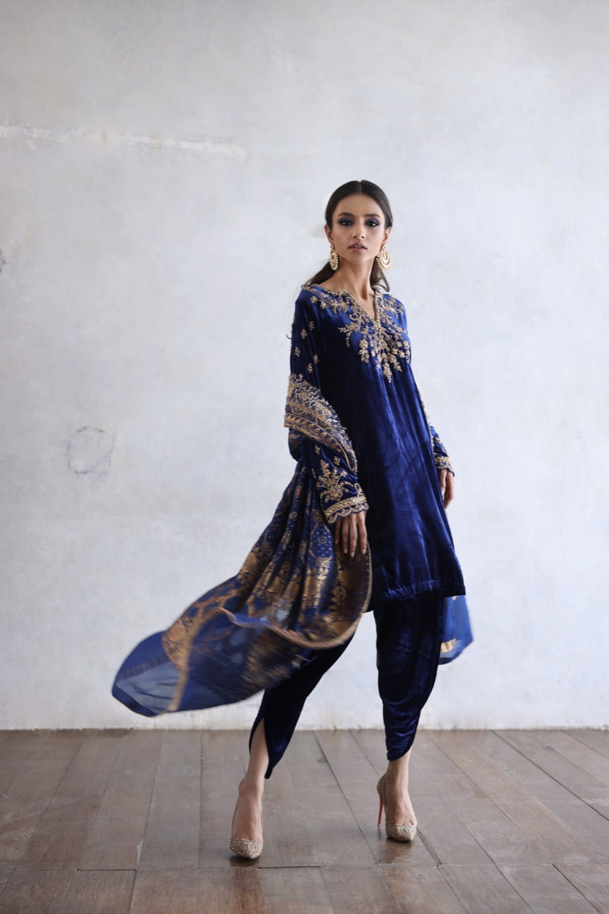 Mina Hasan | Luxury Pret | MHLP-1243 by Mina Hasan - Designer Dress - Type: Ladies Clothes - Available at Libayah - 100% Original