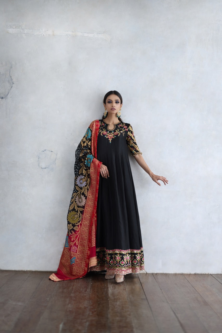 Mina Hasan | Luxury Pret | MHLP-1240 by Mina Hasan - Designer Dress - Type: Ladies Clothes - Available at Libayah - 100% Original