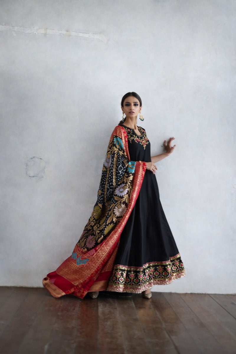 Mina Hasan | Luxury Pret | MHLP-1240 by Mina Hasan - Designer Dress - Type: Ladies Clothes - Available at Libayah - 100% Original