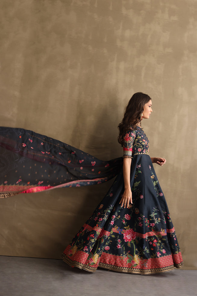 Mina Hasan | Luxury Pret | MHLP-1252 by Mina Hasan - Designer Dress - Type: Ladies Clothes - Available at Libayah - 100% Original