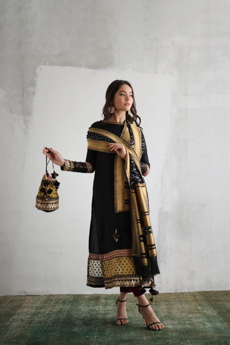 Mina Hasan | Luxury Pret | MHLP-1259 by Mina Hasan - Designer Dress - Type: Ladies Clothes - Available at Libayah - 100% Original