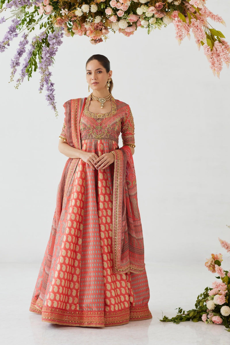 Mina Hasan | Luxury Pret | MHLP-1303 by Mina Hasan - Designer Dress - Type: Ladies Clothes - Available at Libayah - 100% Original