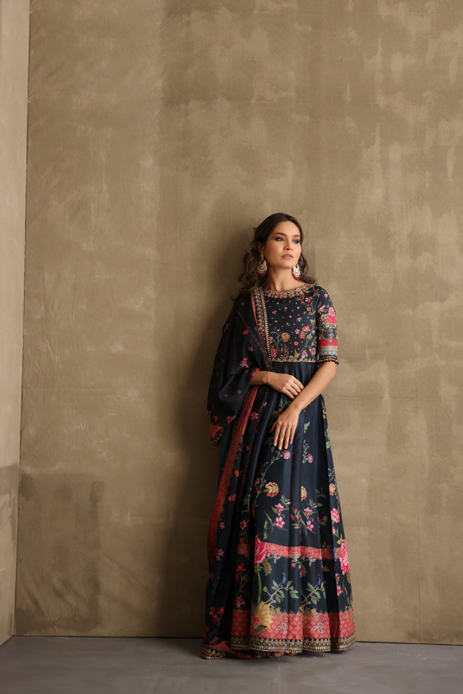 Mina Hasan | Luxury Pret | MHLP-1252 by Mina Hasan - Designer Dress - Type: Ladies Clothes - Available at Libayah - 100% Original