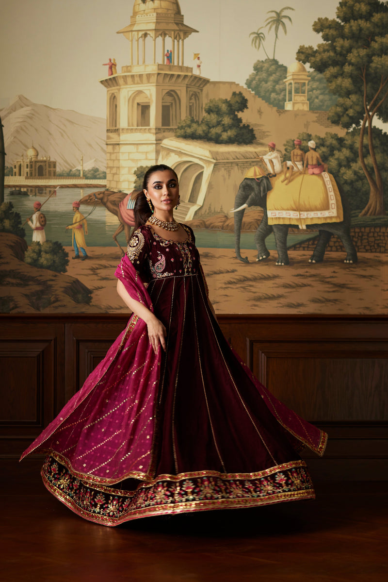 Mina Hassan | Velvet Luxe |  Daaniya by Mina Hassan - Designer Dress - Type: Ladies Clothes - Available at Libayah - 100% Original
