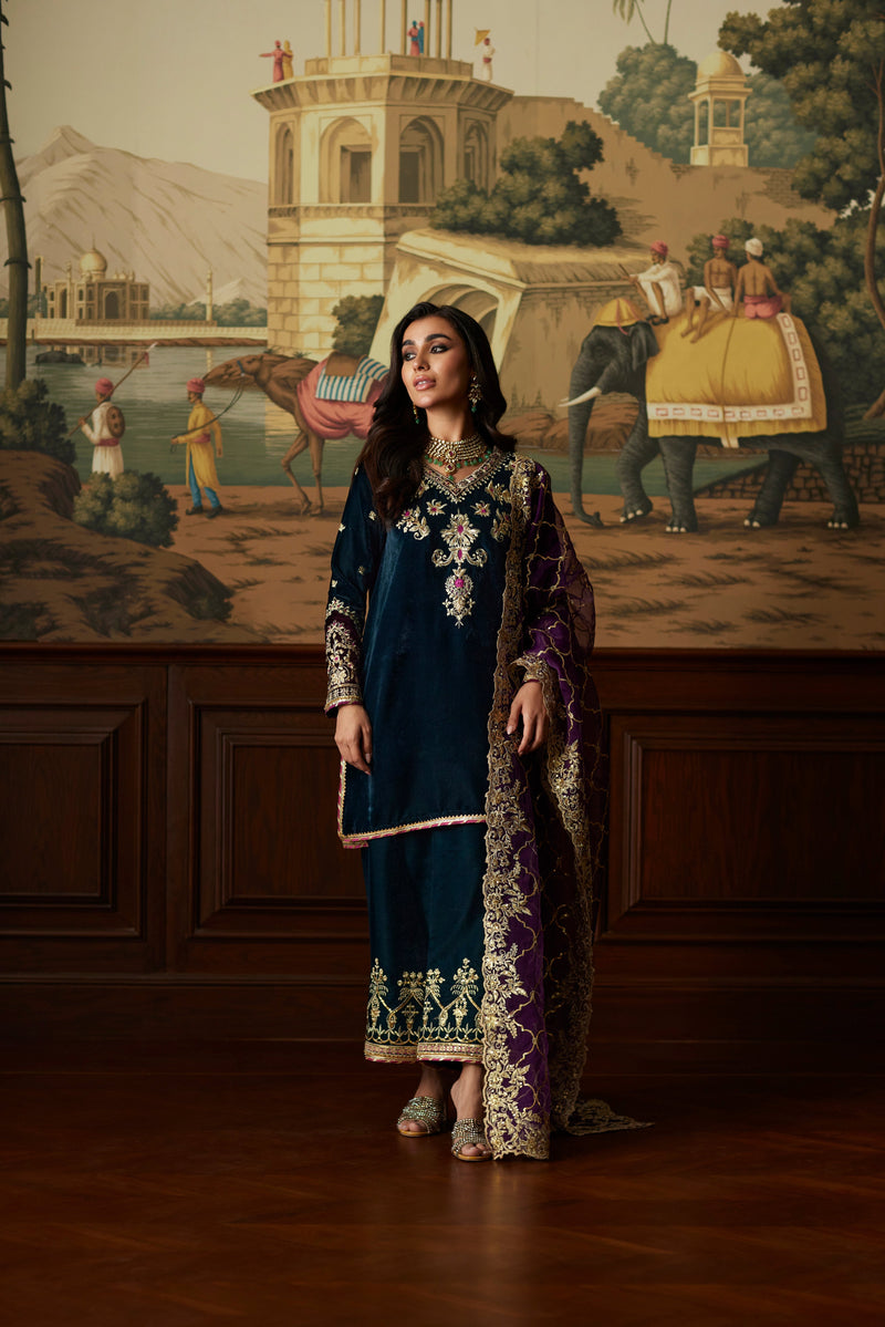 Mina Hassan | Velvet Luxe |  Amani by Mina Hassan - Designer Dress - Type: Ladies Clothes - Available at Libayah - 100% Original