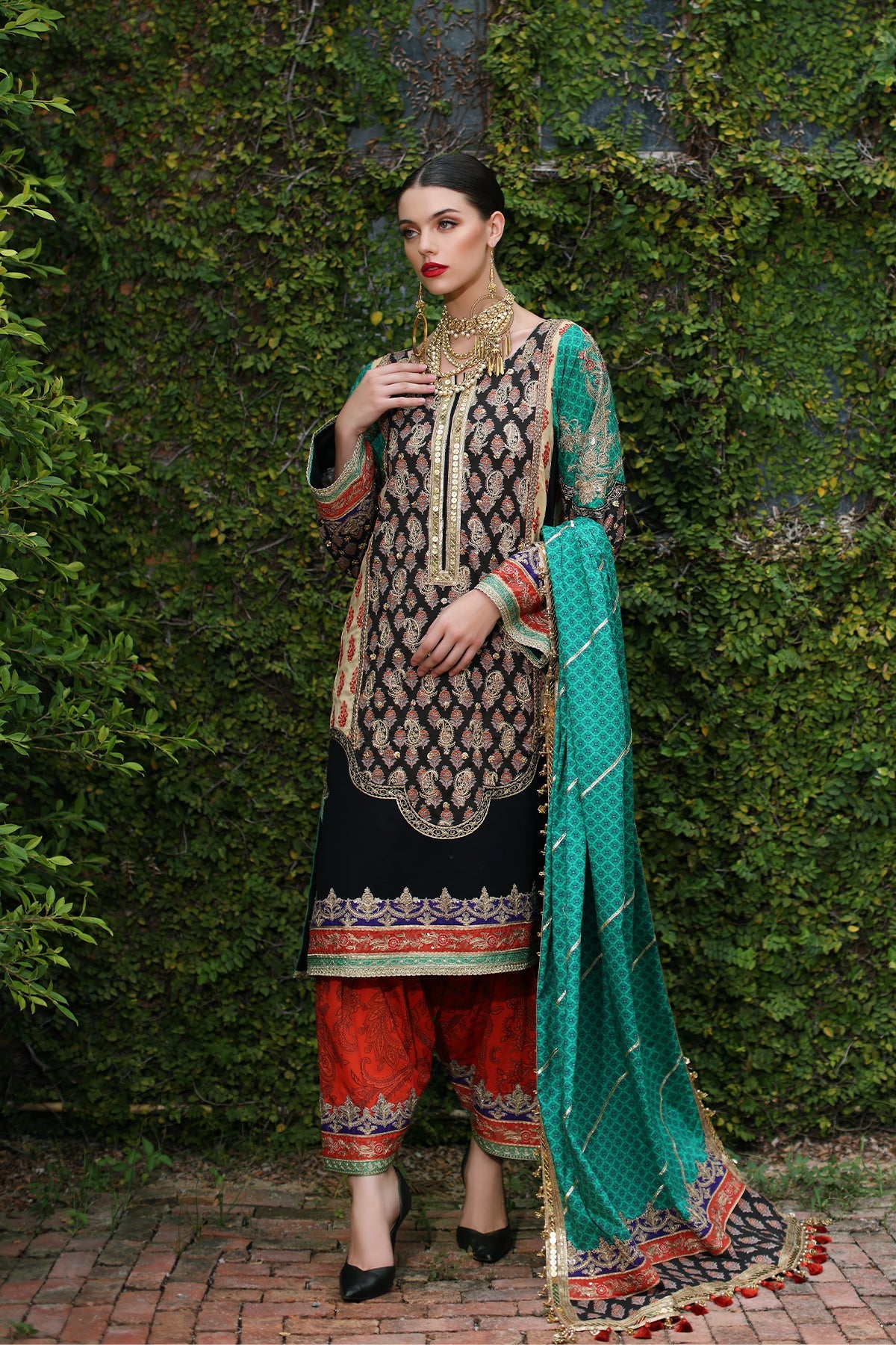 Mina Kashif | Festive Lawn | Zenel by Mina Kashif - Designer Dress - Type: Ladies Clothes - Available at Libayah - 100% Original