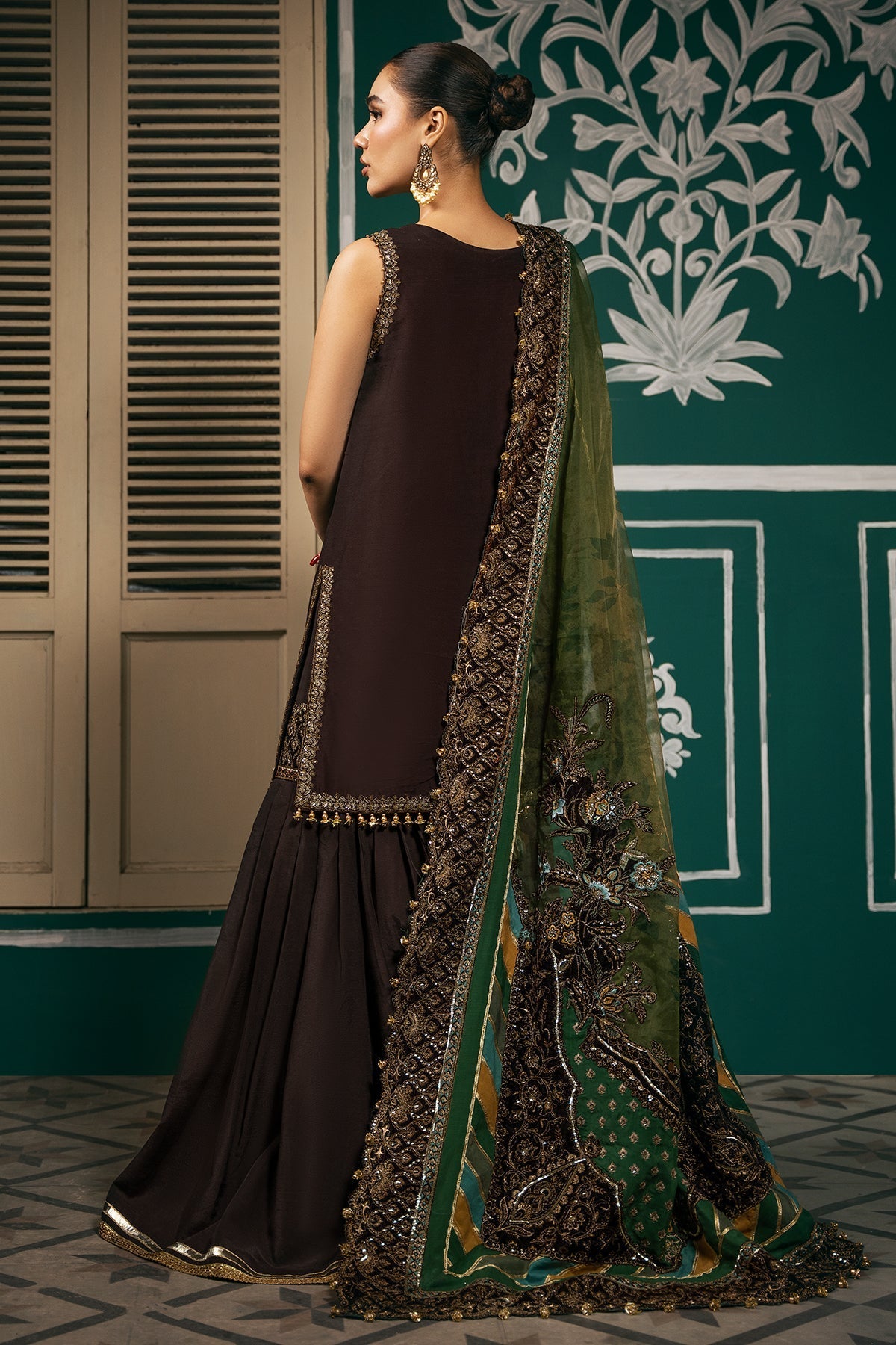 Mina Kashif | Meeral Formals 24 | Eshana by Mina Kashif - Designer Dress - Type: Ladies Clothes - Available at Libayah - 100% Original