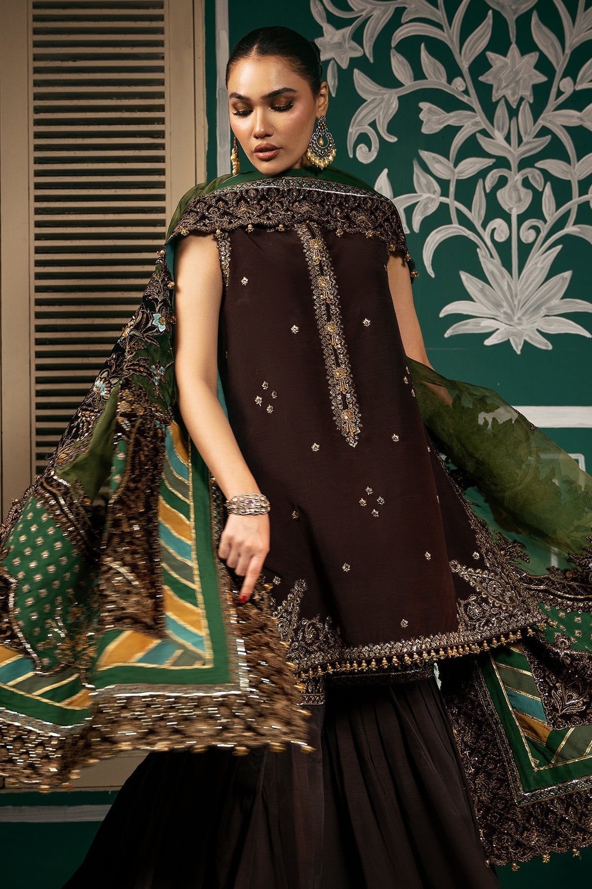 Mina Kashif | Meeral Formals 24 | Eshana by Mina Kashif - Designer Dress - Type: Ladies Clothes - Available at Libayah - 100% Original