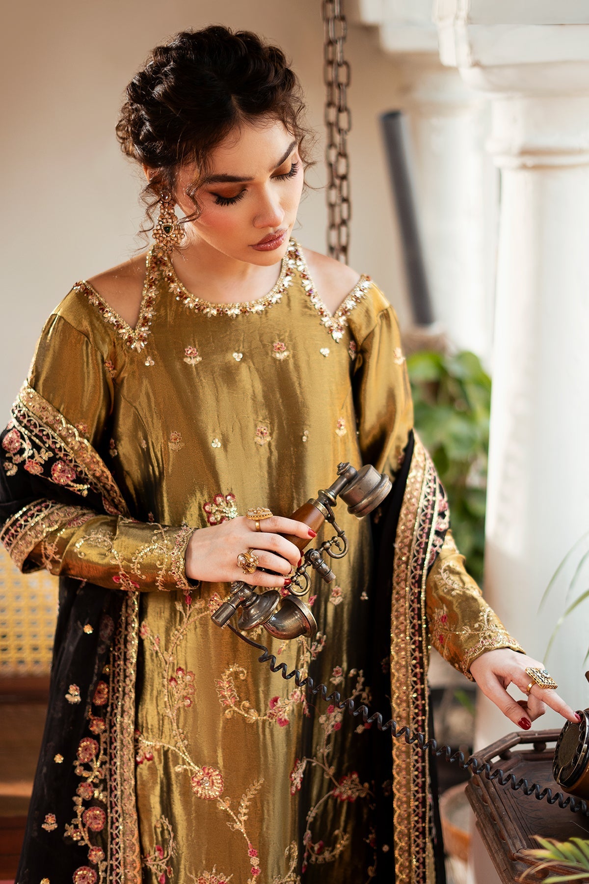 Mina Kashif | Noor Jahan Festive Edit | Maahi by Mina Kashif - Designer Dress - Type: Ladies Clothes - Available at Libayah - 100% Original