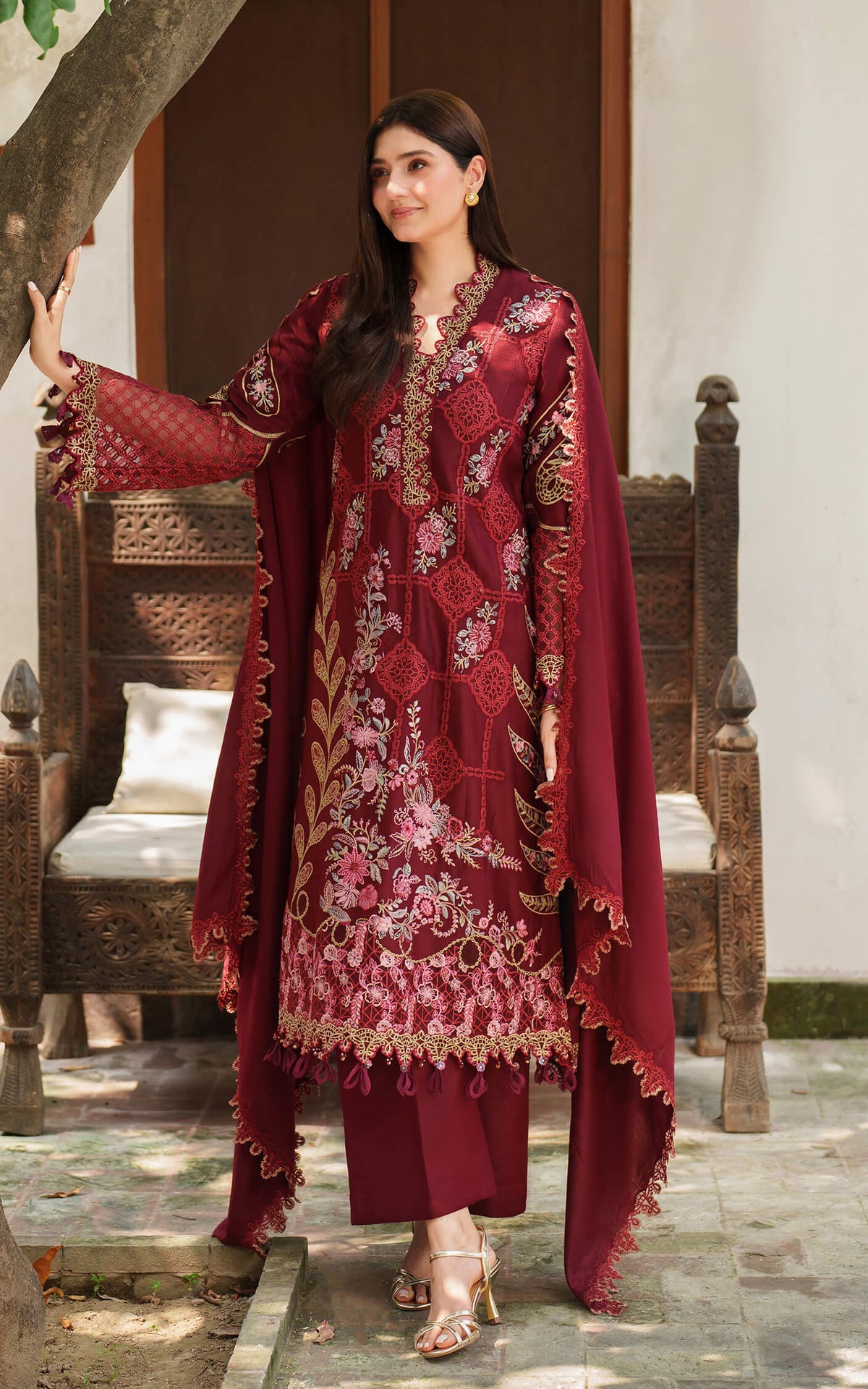Asifa and Nabeel | Pashmina Luxe 25 | Mira LWC25-05 by Asifa and Nabeel - Designer Dress - Type : Ladies Clothes - Available at Libayah - 100% Original 