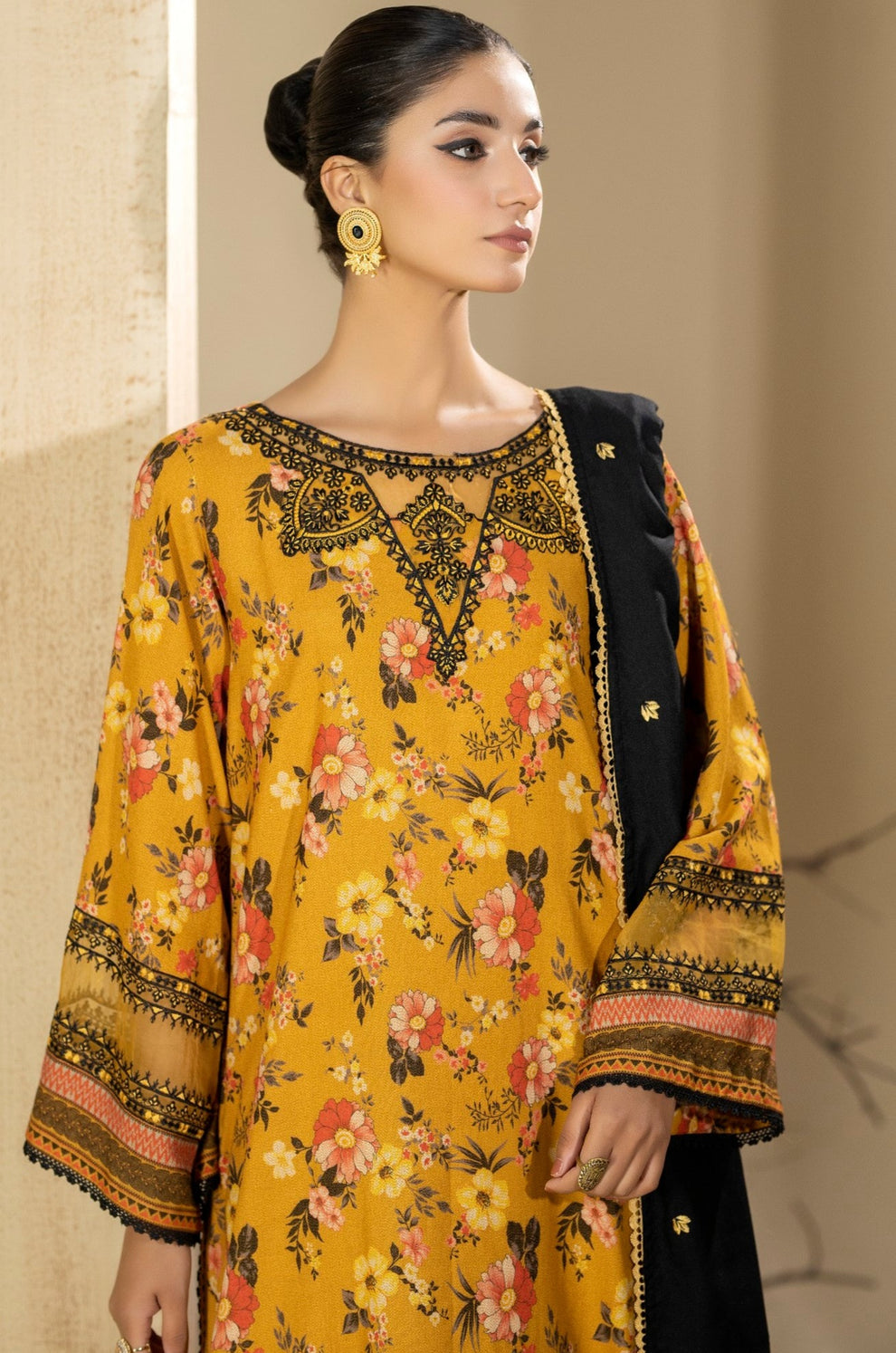 Mohagni | Winter Collection |  BLS-26 WINTER 2PC by Mohagni - Designer Dress - Type: Ladies Clothes - Available at Libayah - 100% Original