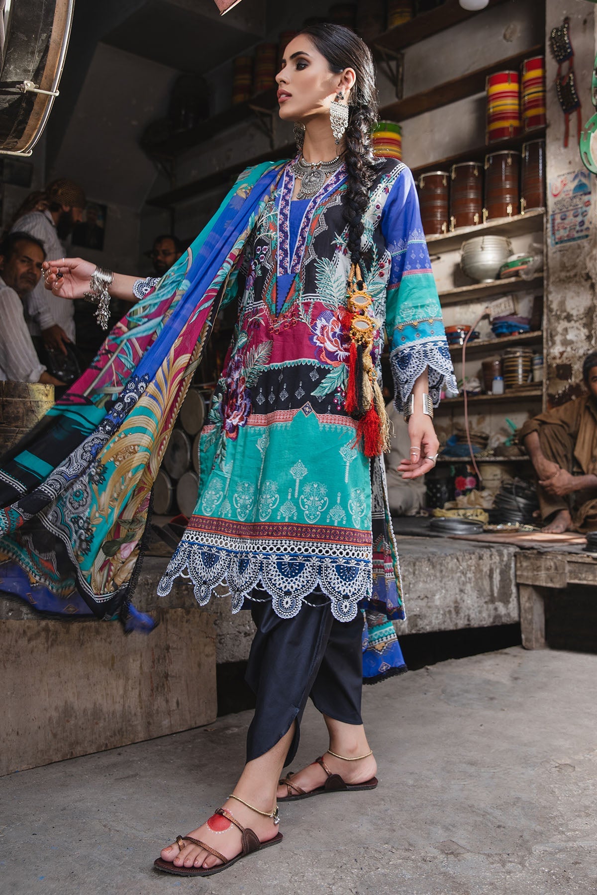 Motifz | Amal Luxury Lawn | 2937 by Motifz - Designer Dress - Type: Ladies Clothes - Available at Libayah - 100% Original