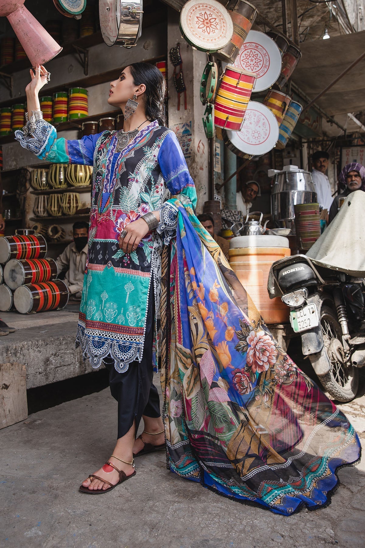 Motifz | Amal Luxury Lawn | 2937 by Motifz - Designer Dress - Type: Ladies Clothes - Available at Libayah - 100% Original